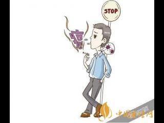 你抽烟吗？长期“坚持”抽烟喝酒易患喉癌
