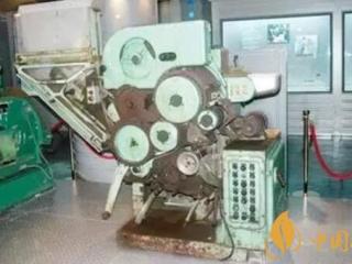 过滤嘴香烟是什么意思 香烟的烟嘴是什么材料(聚丙烯和醋酸纤维)